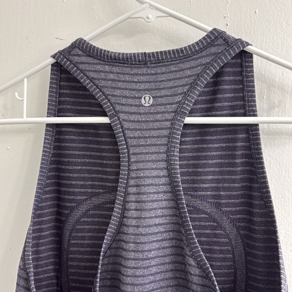 Lululemon Run: Swiftly Tech Tank,size 6
Rugby Stripe Tonal Heathered Black Grape - Picture 12 of 13